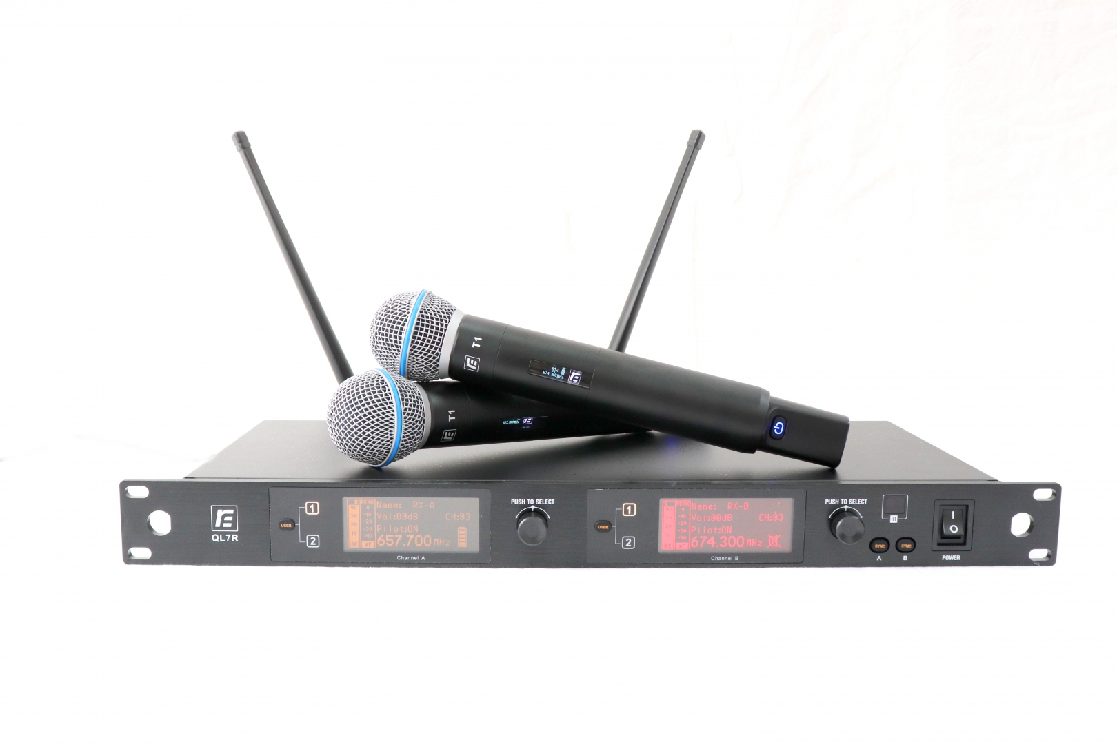 RFIntell QL7R/T1-A 651,800-683,400 МГц 2-канальная радиосистема с 2-мя ручными микрофонами в Северной Осетии