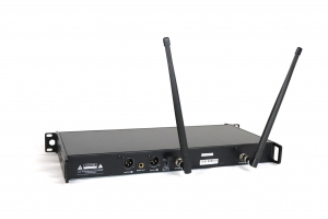RFIntell QL7R/T1-B 720,500-754,000 МГц 2-канальная радиосистема с 2-мя ручными микрофонами в Северной Осетии